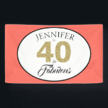 Gold Glitter 40 en Fabulous Coral 40th Birthday Spandoek<br><div class="desc">Elegant 40 en geweldige gepersonaliseerde 40e verjaardagsbanner, de woorden 40 en sassy zijn in faux gouden glitter en zwart. De achtergrond is een levendige tropische koraalkleur. Ideaal voor je 40ste verjaardag. U kunt deze banner met jouw naam gemakkelijk aanpassen. Neem contact met ons op via onze winkel als je hulp...</div>