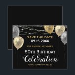 Gold Glitter Balloons 50th Birthday Save the Date<br><div class="desc">Elegant stroomlijner confetti markeert de bovenste rand. Faux glitter Gold en zilveren ballonnen. Alle tekst kan worden aangepast en kan eenvoudig worden gewijzigd voor uw eigen wensen. Grote elegant sparen het ontwerp van de sjabloon van de verjaardagsfeestdag van de datum. Sparen de datumuitnodigingen</div>