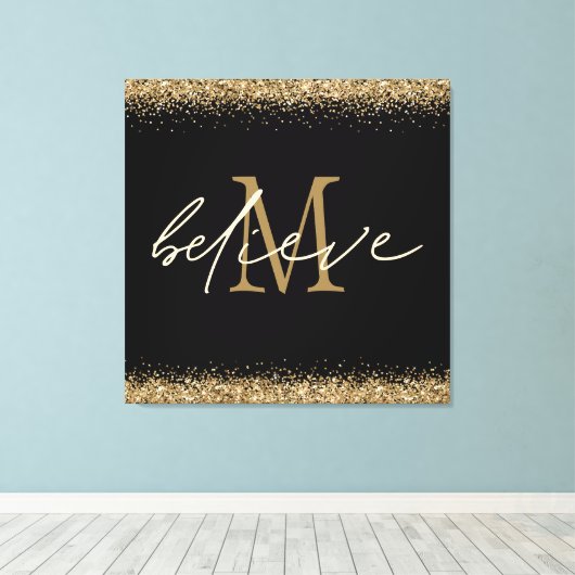 Gold Glitter Believe Script Monogram Initiaal zwar Canvas Afdruk (Insitu (Houten vloer))