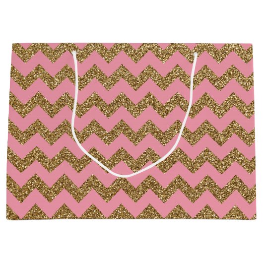Gold Glitter Chevron Pattern op Roze Large Cadeautasje (Voorkant)