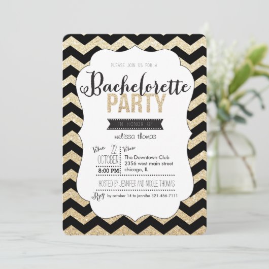 Gold Glitter en Chevron Bachelorette Uitnodiging (Staand voorkant)