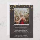 Gold Glitter en Script Vertical Photo Afstuderen Kaart (Achterkant)