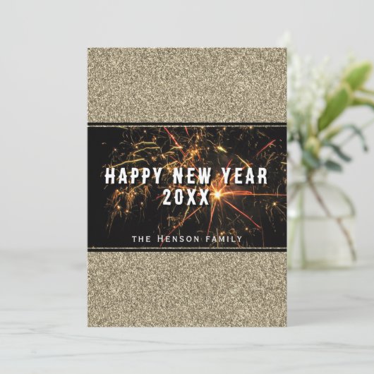Gold Glitter Fireworks Happy Nieuwjaar 2023 Feestdagenkaart (Staand voorkant)