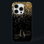 Gold Glitter Glam Monogram Naam iPhone 15 Pro Case<br><div class="desc">Glam Gold Glitter Elegant Monogram iPhone Case. Pas dit trendy chic phone case-ontwerp met elegante gouden mousserende glitter op een zwarte achtergrond eenvoudig aan. Het ontwerp kenmerkt uw handgeschreven manuscriptmonogram met  draden en naam.</div>