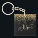 Gold Glitter Glam Monogram Naam Sleutelhanger<br><div class="desc">Glam Gold Glitter Elegant Monogram Naam Sleutelhanger Personaliseer deze trendy chique sleutelhanger ontwerp met elegante gouden sprankelende glitter op een zwarte achtergrond. Het ontwerp is voorzien van uw handgeschreven script monogram met  wervelingen en naam.</div>