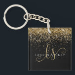 Gold Glitter Glam Monogram Naam Sleutelhanger<br><div class="desc">Glam Gold Glitter Elegant Monogram Naam Sleutelhanger Personaliseer deze trendy chique sleutelhanger ontwerp met elegante gouden sprankelende glitter op een zwarte achtergrond. Het ontwerp is voorzien van uw handgeschreven script monogram met  wervelingen en naam.</div>