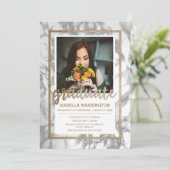 Gold Glitter Marble Script Photo Graduparty Kaart (Staand voorkant)