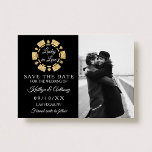 Gold Glitter Poker Chip Casino Weddenfoto Save The Date<br><div class="desc">Viel in stijl met deze moderne en zeer trendy bruiloft,  behalve de datumkaarten. Dit ontwerp is eenvoudig te personaliseren met uw eigen speciale foto's en formuleringen en uw gasten zullen enthousiast zijn wanneer ze deze geweldige kaarten ontvangen. Het gelijke kan in het collectie worden gevonden.</div>