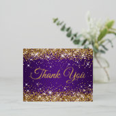 Gold Glitter Royal Paars 50th Birthday Dank u Folie Uitnodiging Briefkaart (Staand Voorkant)
