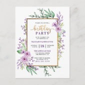 Gold Glitter Script Paarse Bloemen Verjaardagsfees Uitnodiging Briefkaart (Voorkant)
