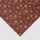 Gold Glitter Snowflakes op Dark Maroon Red Tissuepapier (Detail)
