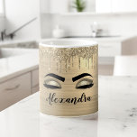 Gold Glitter Sparkle Eyelashes Monogram Naam Koffiemok<br><div class="desc">Gouden Faux Folie Metallic Sparkle Glitter Brushed Metal Monogram Naam en Initiaal Wimpers (wimpers),  Wimper Extensions en Eyes Coffee Cup of Mok. Het ontwerp maakt de perfecte lieve 16 verjaardags-,  bruiloft-,  vrijgezellenfeest-,  jubileum-,  baby shower- of vrijgezellenfeestcadeau voor iemand die op zoek is naar een trendy coole stijl.</div>