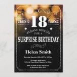 Gold Glitter Surprise 18th Birthday Invitation Kaart<br><div class="desc">Gold Glitter Surprise 18th Birthday Invitation. Witte Typografie. Achtergrond zwart-wit karton. Volwassen verjaardag. Mannelijke Mannen of vrouwen: Birthday. Kinder jongen of meisje Lady Teen Teenage Bday Invite. 13e 15e 16e 18e 21e 30e 40e 50e 60e 70e 80e 90e 100e. Elke leeftijd. Voor verdere aanpassing, te klikken gelieve de knoop "van...</div>