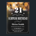 Gold Glitter Surprise 21st Birthday Invitation Kaart<br><div class="desc">Gold Glitter Surprise 21st Birthday Invitation. Witte Typografie. Achtergrond zwart-wit karton. Volwassen verjaardag. Mannelijke Mannen of vrouwen: Birthday. Kinder jongen of meisje Lady Teen Teenage Bday Invite. 13e 15e 16e 18e 21e 30e 40e 50e 60e 70e 80e 90e 100e. Elke leeftijd. Voor verdere aanpassing, te klikken gelieve de knoop "van...</div>