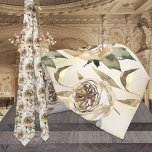 Gold & Greenery Elegant Wedding Stropdas<br><div class="desc">Een bruiloft stropdas met buitengewoon gedetailleerde gouden waterverf floralen en groen met een warme gouden toonachtergrond.</div>