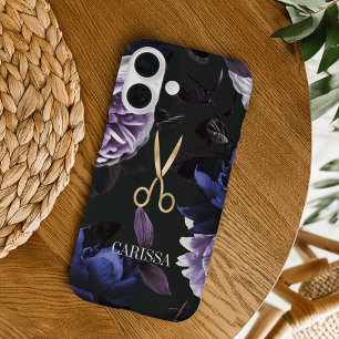 Gold Haarstylist-schaar op Elegant Dark Floral iPhone 16 Hoesje