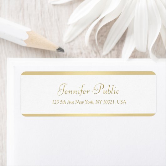 Gold Handgeschreven Script Elegant Sjabloon Modern Etiket (Insitu)