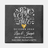 Gold Heart Chalkboard Save the Date Magneet (Voorkant)