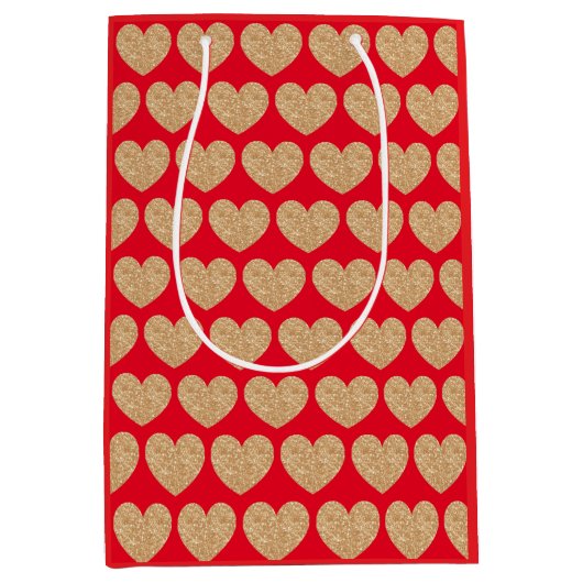 Gold Hearts On Red Background Medium Cadeauzakje (Voorkant)