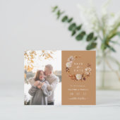 Gold Herfst Wreath Wedding Photo Save the Date Aankondigingskaart (Staand voorkant)
