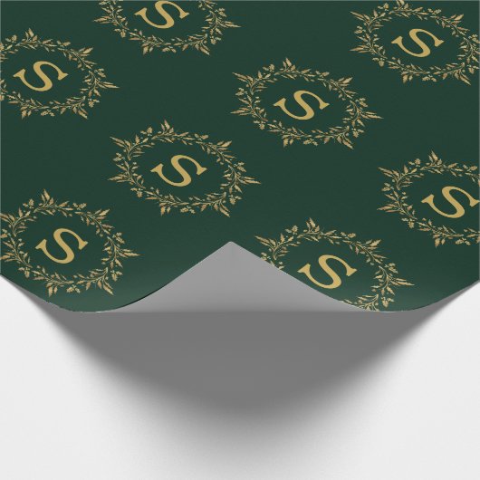 Gold Holly Kerstmis met Monogram Holiday Cadeaupapier (Hoek)