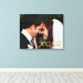 Gold Hugs en Kisses Wedding Foto Canvas Afdruk (Insitu (Houten vloer))