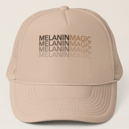 Gold is prachtig Melanin Magic Chic Trucker Pet