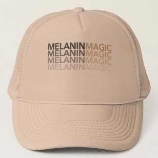 Gold is prachtig Melanin Magic Chic Trucker Pet