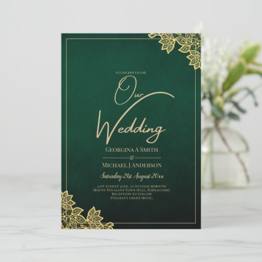 Gold Lace Emerald Green All-in-1 Wedding Invite QR Kaart (Staand voorkant)