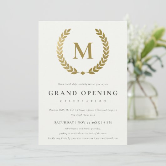 Gold Laurel Monogram  Grote Opening Invite Bedankkaart (Staand voorkant)