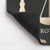 Gold Lawyer Scales of Justice Dark Brown Muismat (Hoek)