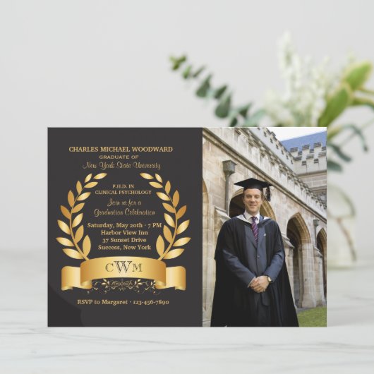 Gold Leaf Afstuderen Fotouitnodiging Kaart (Staand voorkant)