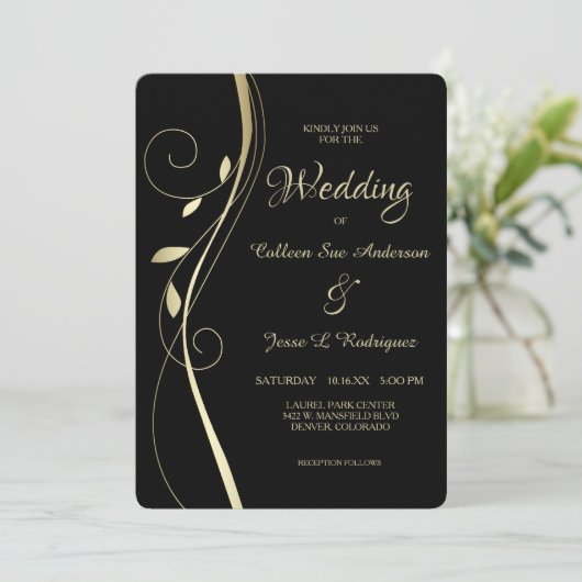 Gold Leaf Swirl Elegant Black Wedding Uitnodiging (Staand voorkant)