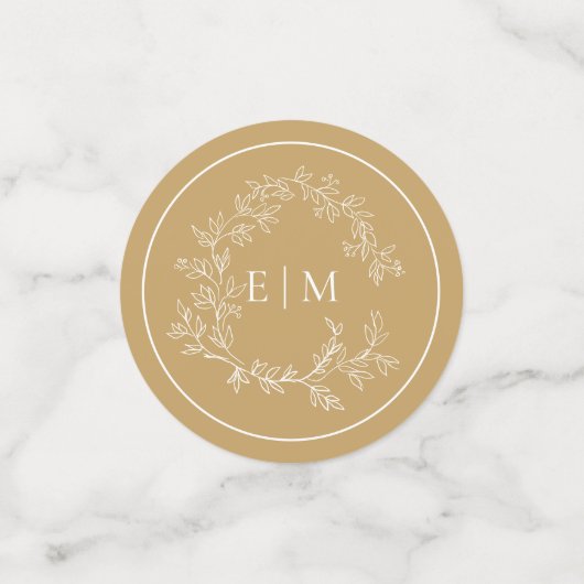 Gold Leafy Crest Monogram Weddenschap Confetti (Kleine voorkant)
