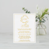Gold Leafy Crest Monogram Wedding Details Kaart (Staand Voorkant)