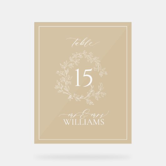 Gold Leafy Crest Monogram Wedstrijknummer Acryl Bord (Voorkant)