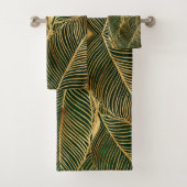 Gold Leaves Forest Green Elegant Pattern Bad Handdoek (Insitu)
