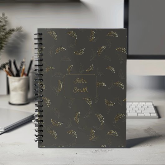 Gold Leaves op Black_ Bloemen Patroon Script Planner