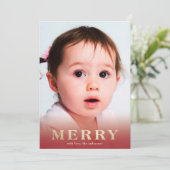 Gold Lettering Red Overlay Bold MERRY-fotokaart Feestdagenkaart (Staand voorkant)