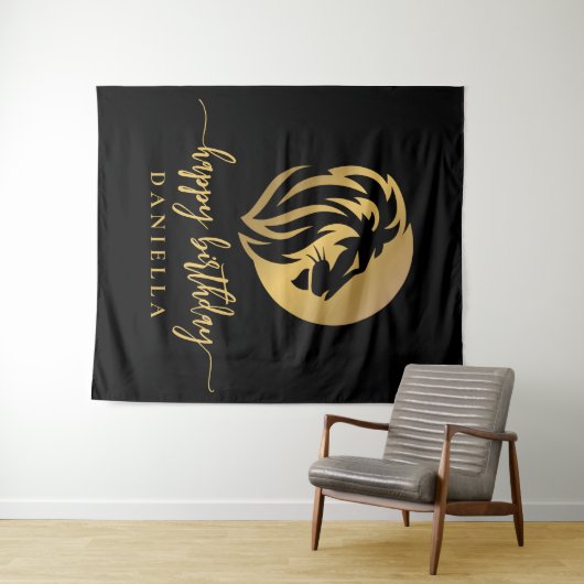 Gold Lion Leo Happy Birthday met naam Wandkleed (In Situ (horizontaal))