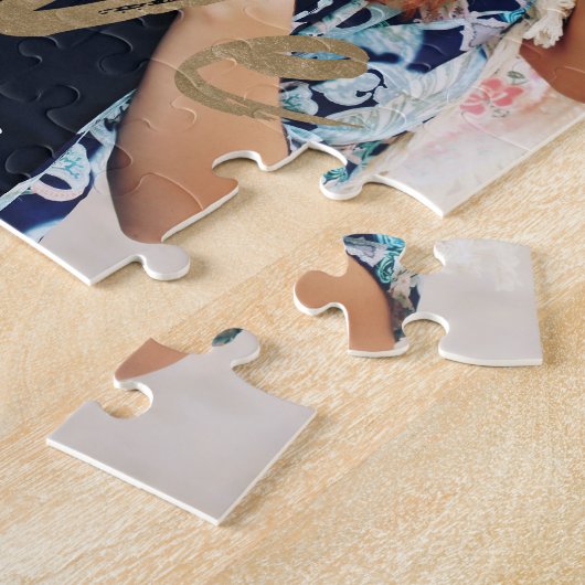 Gold Love Brush Script Overlay Couple Photo Memory Legpuzzel (Zijkant)