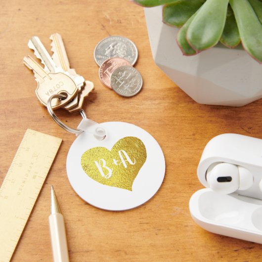 Gold Love Heart met Bride & Groom Initialen Sleutelhanger (Bureau)