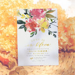Gold Love in Bloom Spring Floral Vrijgezellenfeest Folie Uitnodiging<br><div class="desc">Liefde is in bloei! Uitnodigingen tot het douchen onder druk van de folie. Een eenvoudige en moderne bruiddoucheuitnodiging met een handbeschilderde waterverf boeket, scriptletters, en elegante typografie. De voorkant van de kaart is voorzien van een bloemenboekje. Er zijn rozen, pinda's en cornelia-bloemen in eucalyptusgroen en andere botanische bladeren. De lentesbloemen...</div>