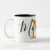 Gold 'M'-monogram met persoonlijke naam Tweekleurige Koffiemok (Links)