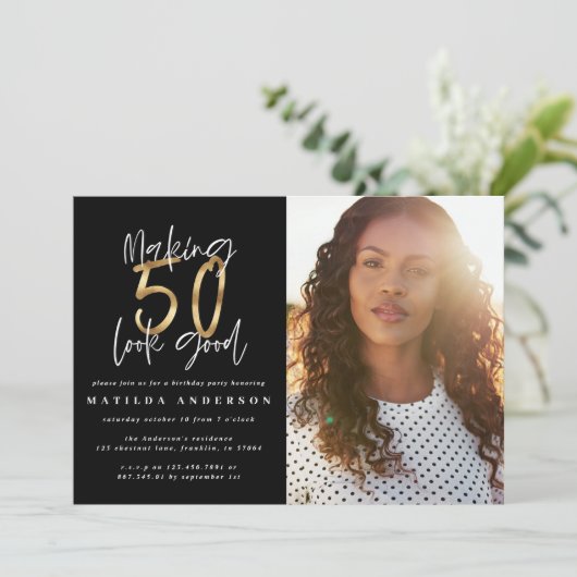 Gold makend 50 ziet er goed uit op uitnodiging voo (Staand voorkant)