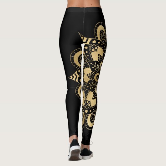 Gold Mandala Black Boho Leggings (Achterkant)