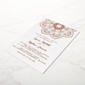 Gold Mandala Wedding Folie Uitnodiging (Gedraaid)