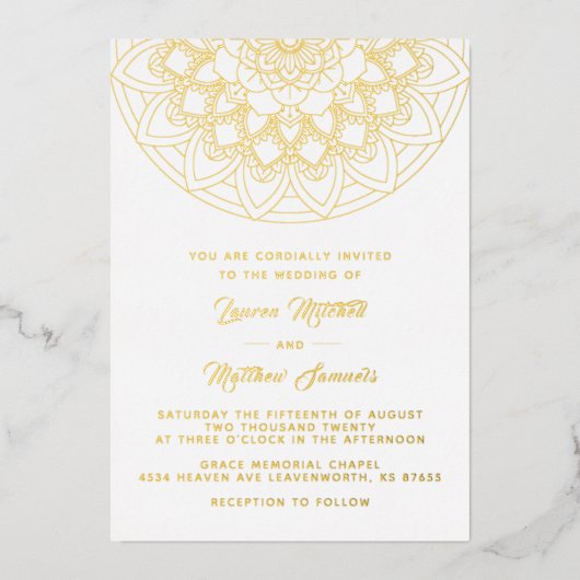 Gold Mandala Wedding Folie Uitnodiging (Voorkant)
