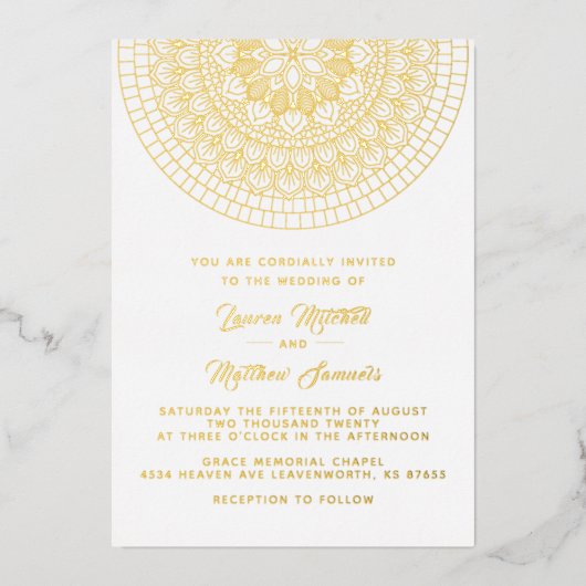 Gold Mandala Wedding Folie Uitnodiging (Voorkant)