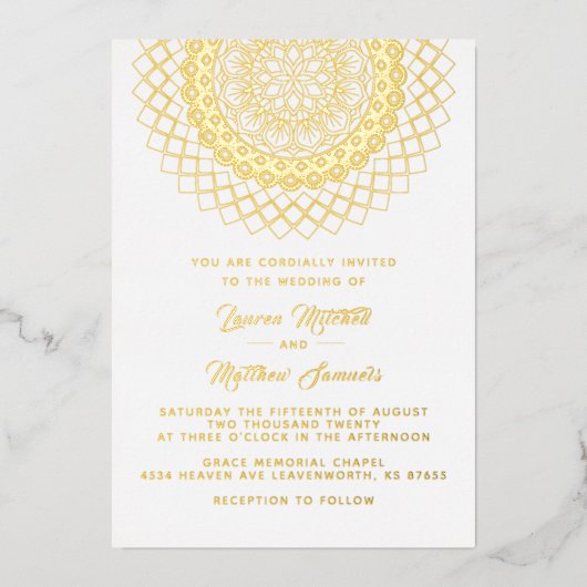 Gold Mandala Wedding Folie Uitnodiging (Voorkant)